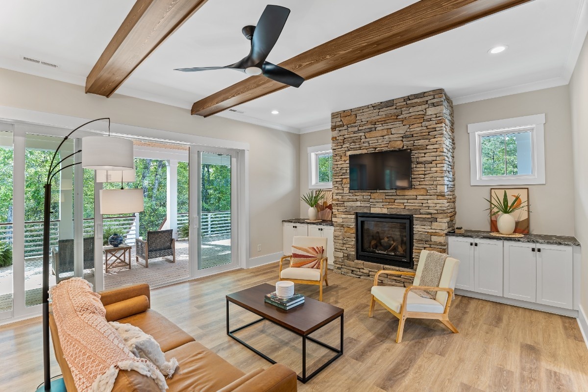 The-Bluffs-Property-3